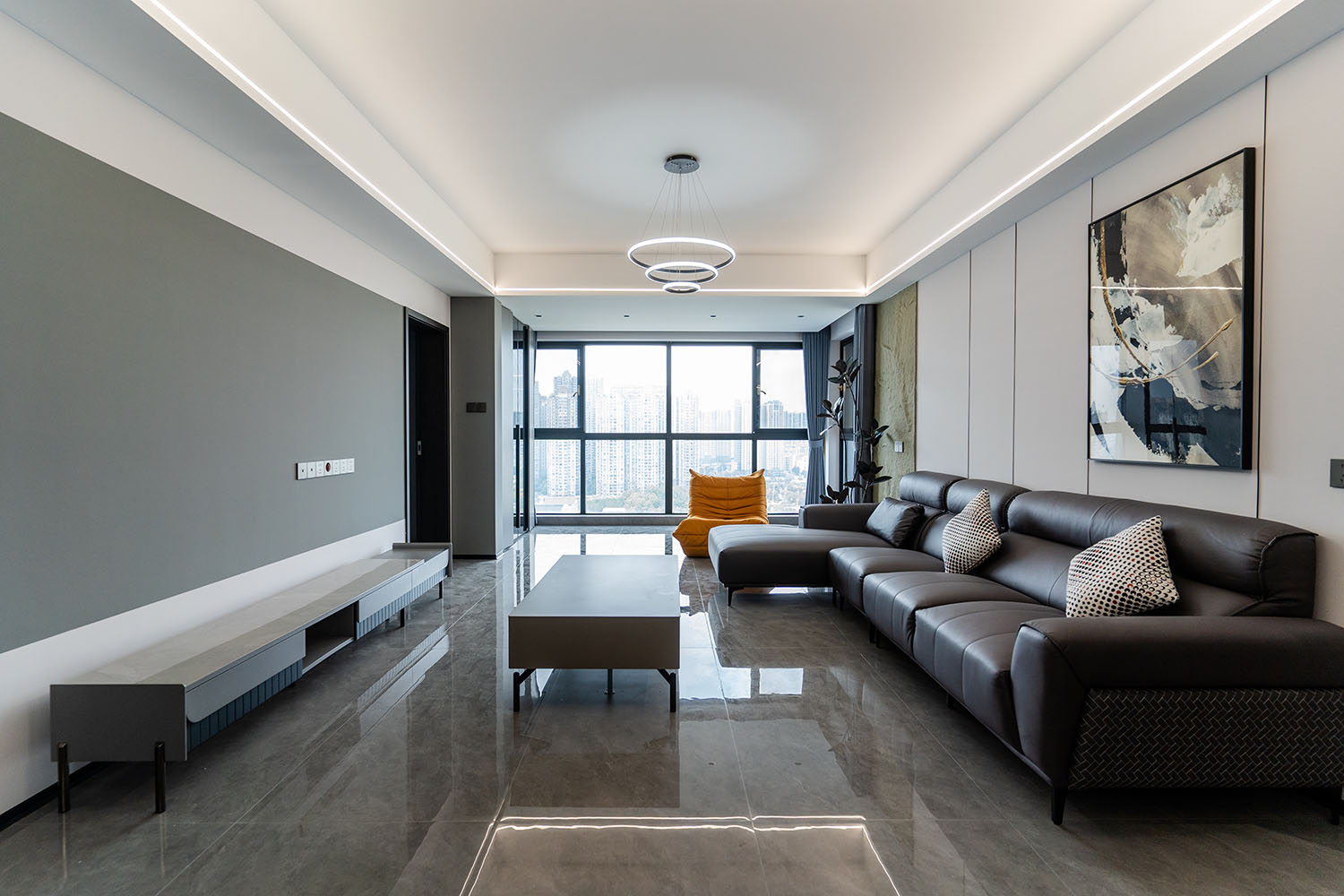 株洲家博整山水洲城小区134㎡  黑白灰现代风格装修赏析