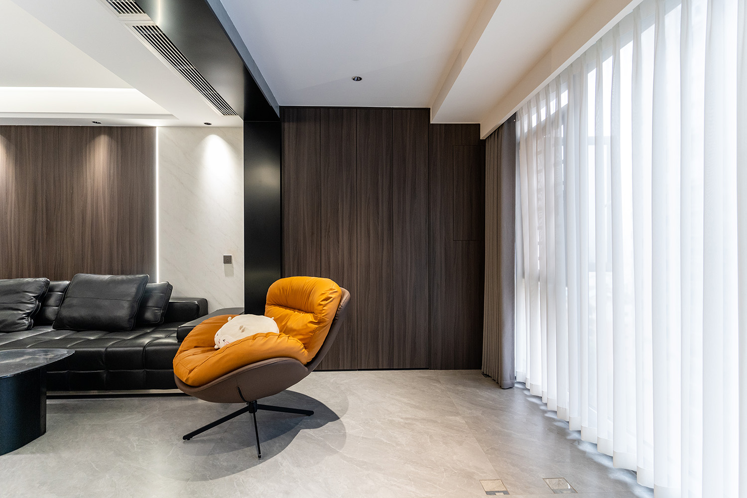 株洲家博整装学府港湾123㎡意式极简格装修赏析